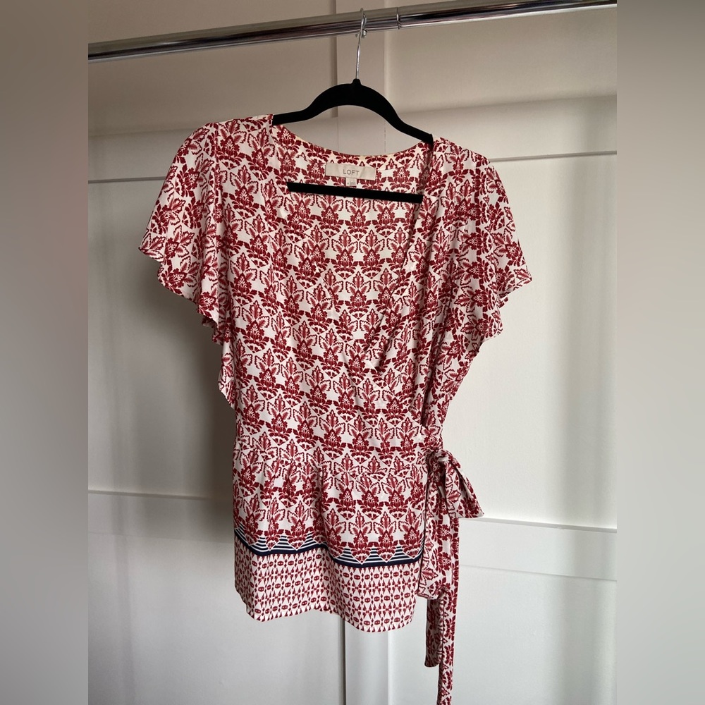 LOFT wrap top